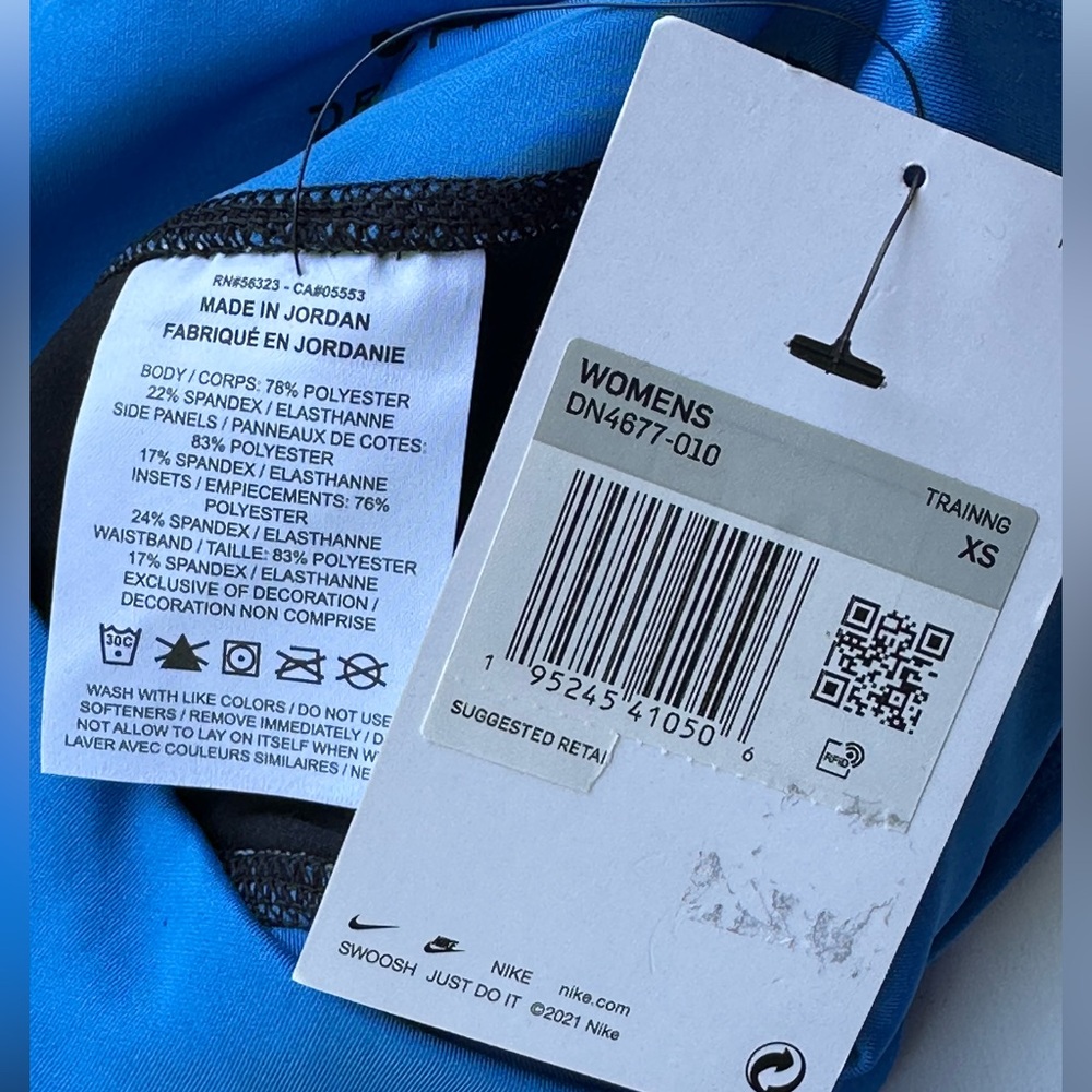 NEW Nike One Women’s Tight Fit Mid Rise 7/8 Length Colorblock Leggings size XS - Picture 4 of 10